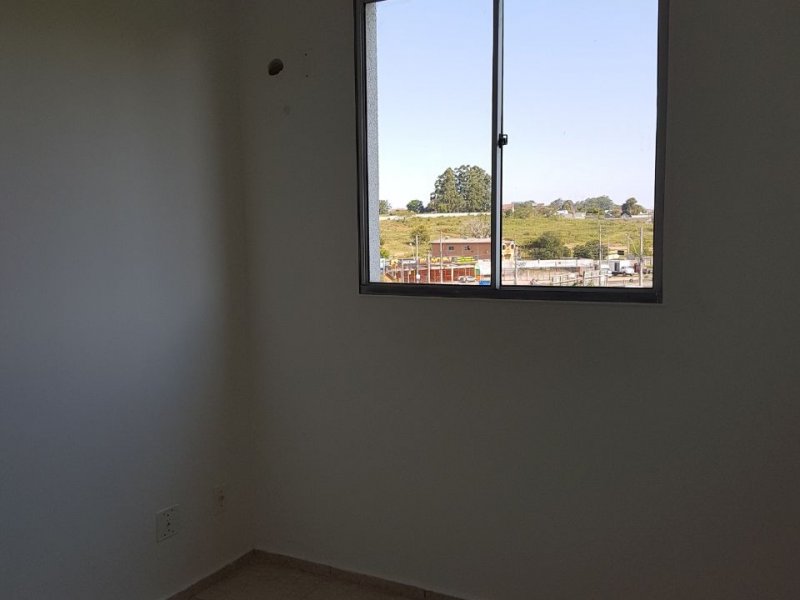 Apartamento à venda Rubem Berta com 60m² e 2 quartos por R$ 159.900 - 940931791-img-20180305-wa0010.jpg