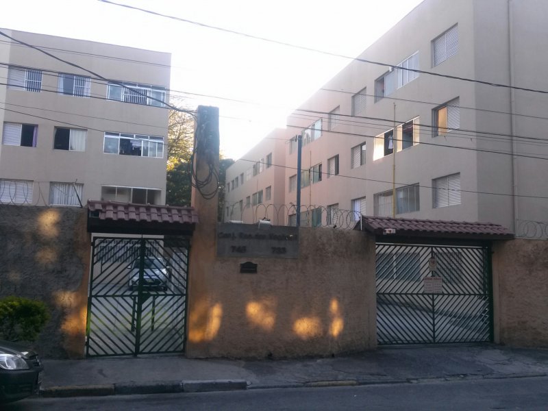 Apartamento à venda Vila Santa Luzia com 36m² e 1 quarto por R$ 165.000 - 715595475-portao-entrada.jpg
