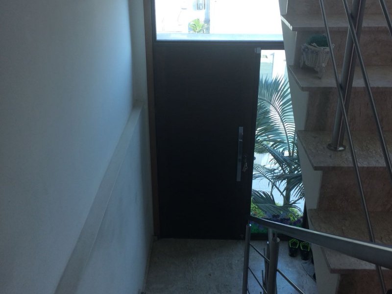 Casa de condomínio à venda Alto Petrópolis com 210m² e 3 quartos por R$ 590.000 - 1095917452-escada-da-entrada.jpeg