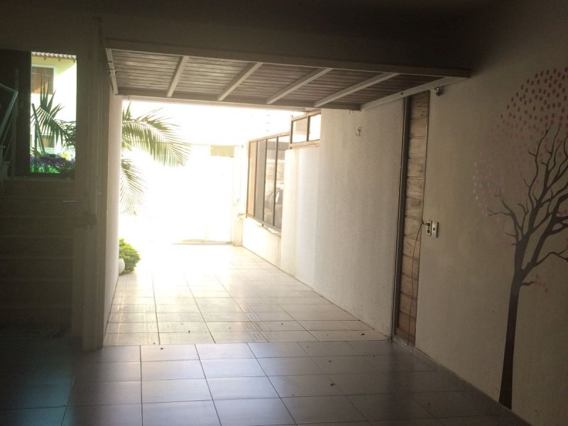 Casa de condomínio à venda Alto Petrópolis com 210m² e 3 quartos por R$ 590.000 - 1571447962-garagem.jpeg
