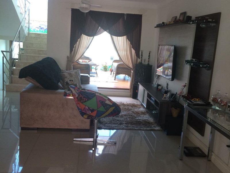 Casa de condomínio à venda Alto Petrópolis com 210m² e 3 quartos por R$ 590.000 - 1641216135-sala-de-estar.jpeg