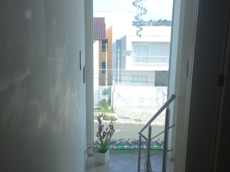 Casa de condomínio à venda Alto Petrópolis com 210m² e 3 quartos por R$ 590.000 - 858481494-escada-vidro-da-frente.jpeg