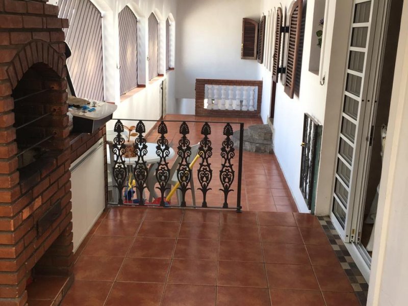 Casa à venda Jardim Nazaret com 267m² e 5 quartos por R$ 600.000 - 723255366-737d3f66-2334-44f6-9aac-94d9d4221299.jpg