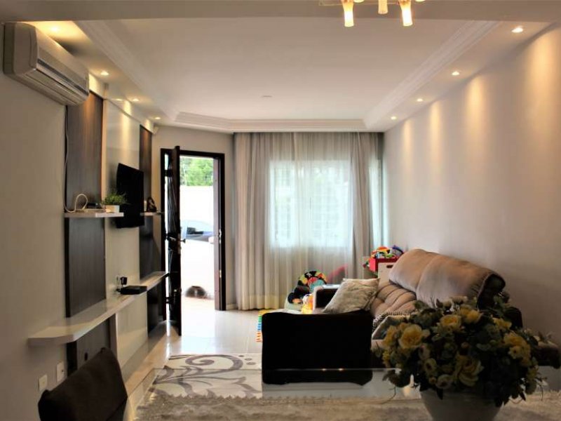 imóvel com 170m² - Orleans - Curitiba
