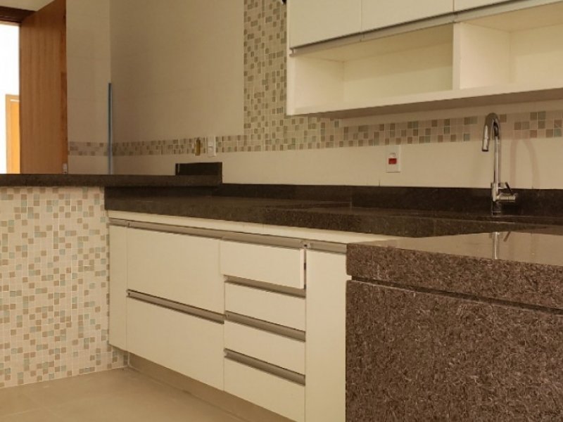 Casa de condomínio à venda Bairro das Palmeiras com 529m² e 3 quartos por R$ 1.590.000 - 282054664-79b6f2b3-26b1-4990-b90c-9bc15595bfcb.jpeg