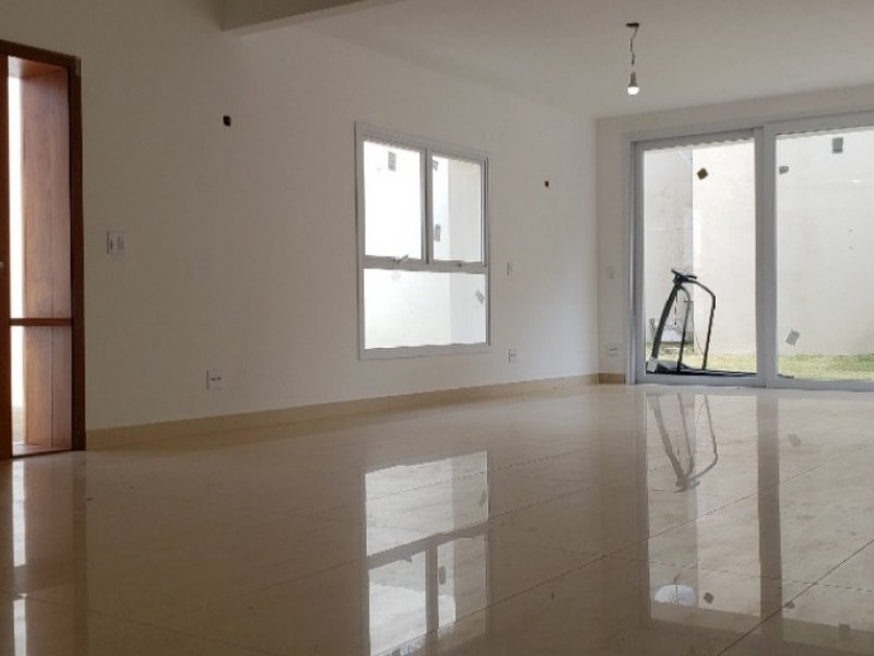 Casa de condomínio à venda Bairro das Palmeiras com 529m² e 3 quartos por R$ 1.590.000 - 801387283-abe2d12a-3ee5-4f9c-89b0-1f858aabad83.jpeg