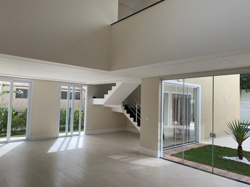 imóvel com 420m² - Jardim Paraíba - Jacareí