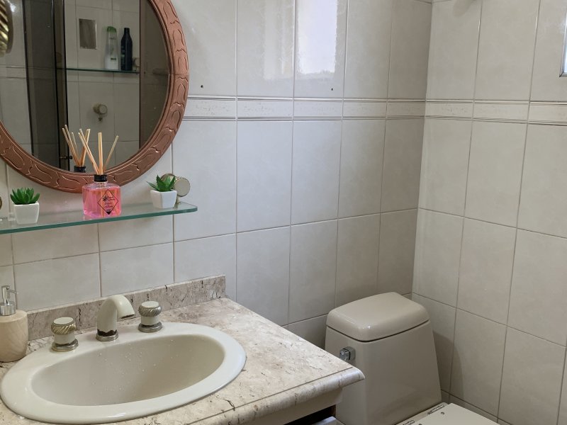 Apartamento à venda Centro com 80m² e 2 quartos por R$ 199.900 - 2116915701-7895079e-08ff-4b64-b4fb-96c4cb000532.jpeg