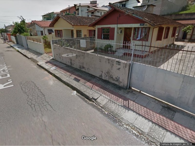 imóvel com 300m² - Jardim Atlântico - Florianópolis