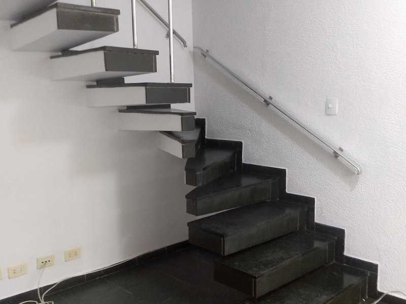 Casa à venda Santana com 150m² e 3 quartos por R$ 850.000 - 993838566-img-20190928-153250236-burst000-cover-top.jpg