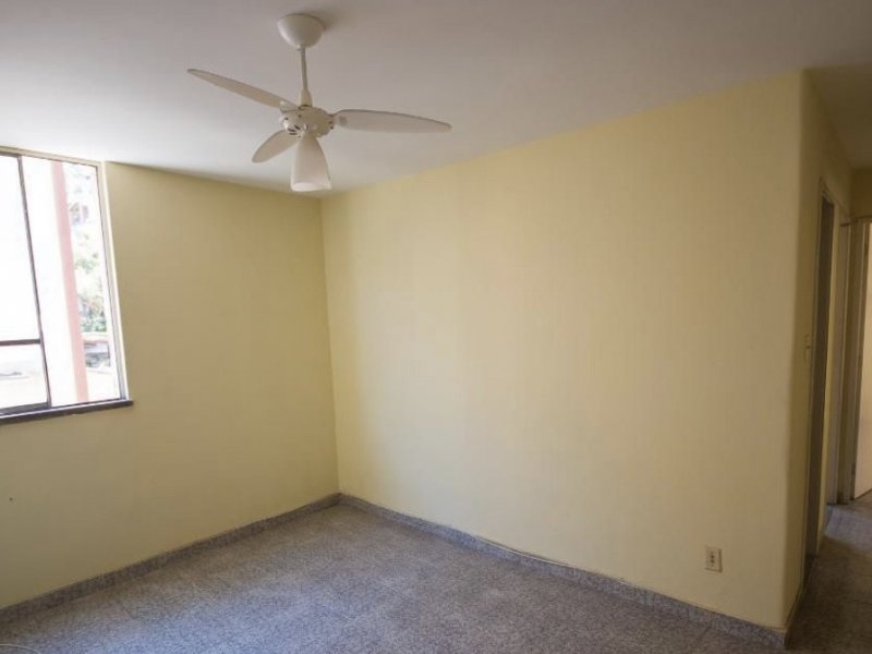 Apartamento para alugar Santa Rosa com 65m² e 2 quartos por R$ 200.000 - 812615058-8342f98d-8259-438f-a517-b5957d2081bb.jpeg