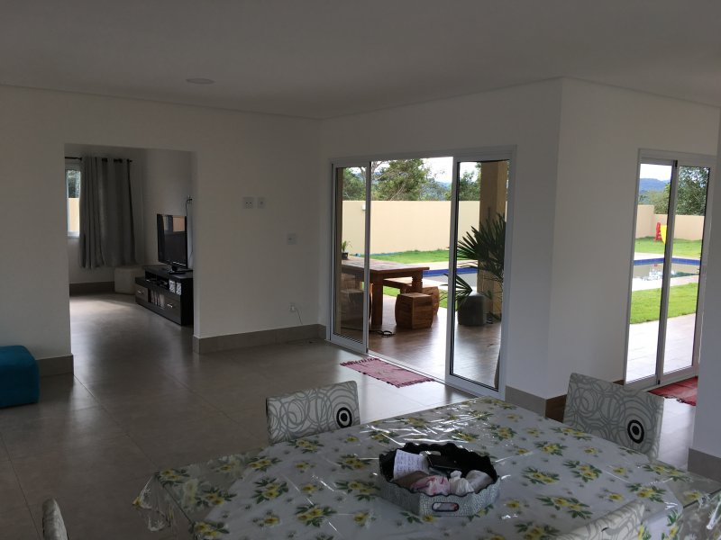 Casa de condomínio à venda centro com 245m² e 3 quartos por R$ 1.200.000 - 2059116019-c206c932-9118-4a86-a9e3-d6b4f4ef0812.jpeg