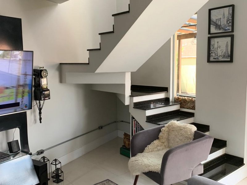 Casa de condomínio à venda Guaíra com 125m² e 3 quartos por R$ 435.000 - 304052303-sala-de-estar-03.jpeg