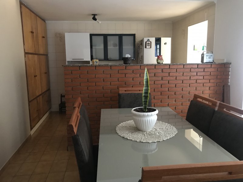 Casa à venda Centro com 126m² e 2 quartos por R$ 290.000 - 1055537431-b85eae46-84b7-49d0-bd66-697352b33e42.jpeg