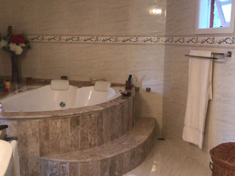 Casa à venda Parque do Imbui com 2000m² e 4 quartos por R$ 820.000 - 240466935-b0e9fa03-8f7e-4c5b-8510-8c7b65faea45.jpeg