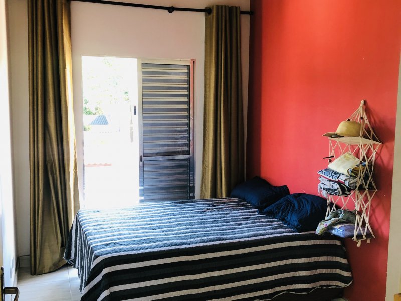 Casa à venda Centro com 210m² e 2 quartos por R$ 400.000 - 1086021815-13c56450-6aaa-4e59-8934-a02d1648a2ba.jpeg