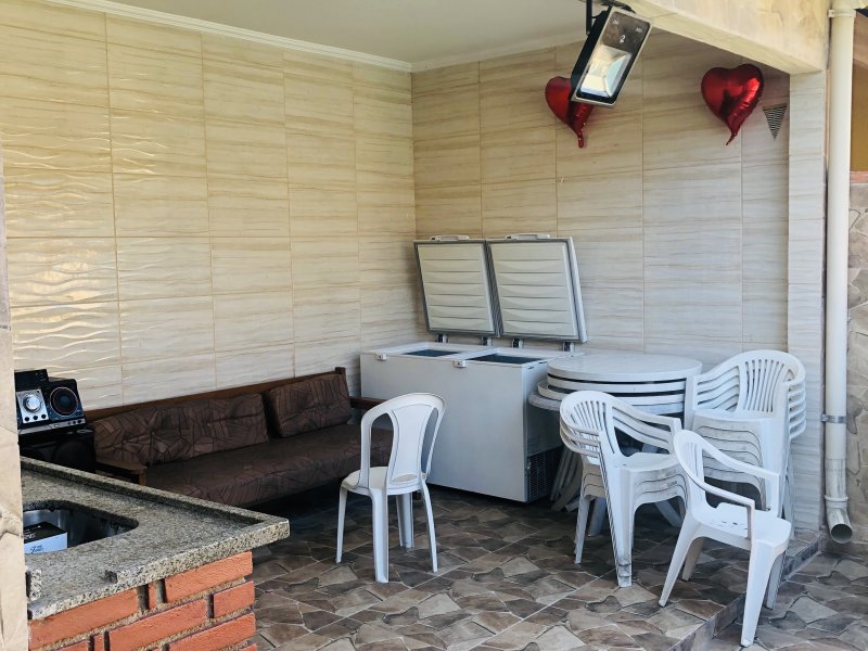 Casa à venda Centro com 210m² e 2 quartos por R$ 400.000 - 1621732665-22efea8a-2516-4596-a610-0d131599b65c.jpeg
