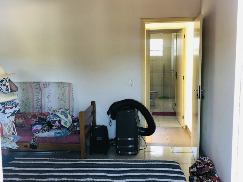 Casa à venda Centro com 210m² e 2 quartos por R$ 400.000 - 1734802311-ca3eb210-07b3-426c-9cc4-eca7d3200f97.jpeg