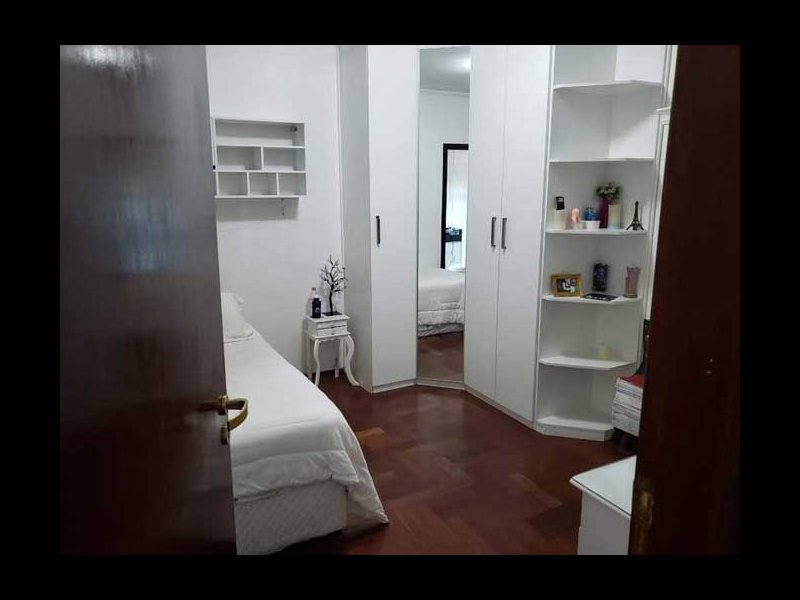 Casa à venda Vila Curuca com 241m² e 4 quartos por R$ 1.200.000 - 1265814608-foto-27.jpg