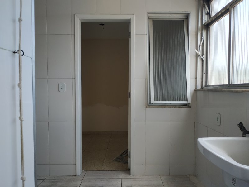 Apartamento à venda Praça Seca com 400m² e 3 quartos por R$ 900 - 259185929-img-20191015-122910.jpg