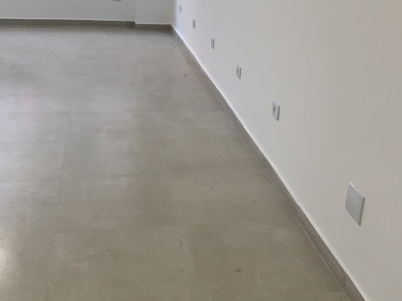 Comercial à venda Bom Retiro com 46m² e  quartos por R$ 190.000 - 1729524319-f36584e2-00c9-4cbe-ae49-1aa6b315ae07.jpeg