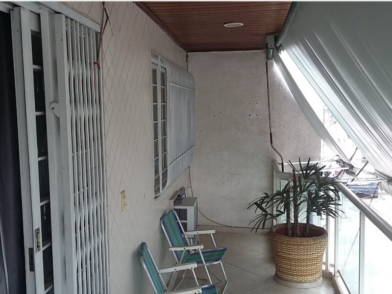Casa à venda Centro com 80m² e 3 quartos por R$ 130.000 - 1195034292-varanda.jpg