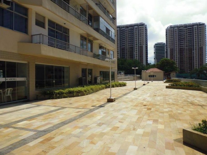 Apartamento à venda Barra da Tijuca com 70m² e 1 quarto por R$ 640.000 - 1082958402-patio-interno.jpg
