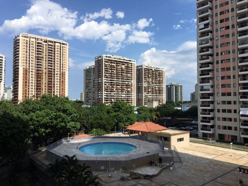 Apartamento à venda Barra da Tijuca com 70m² e 1 quarto por R$ 640.000 - 68222492-vista-do-apto.jpg