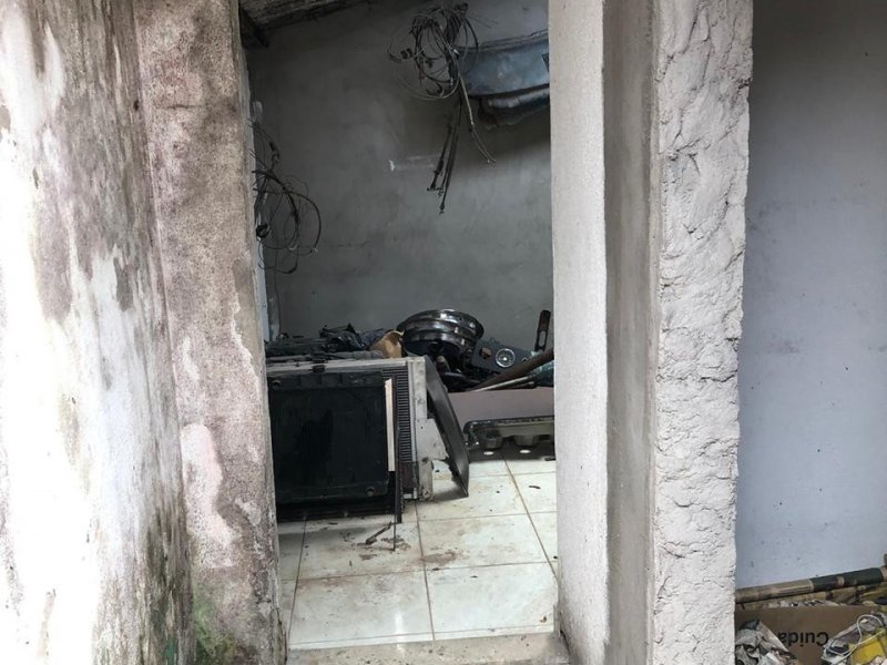 Comercial à venda Jardim Luanda com 200m² e 1 quarto por R$ 610.000 - 180678320-00000644-photo-2020-10-27-12-06-59.jpg