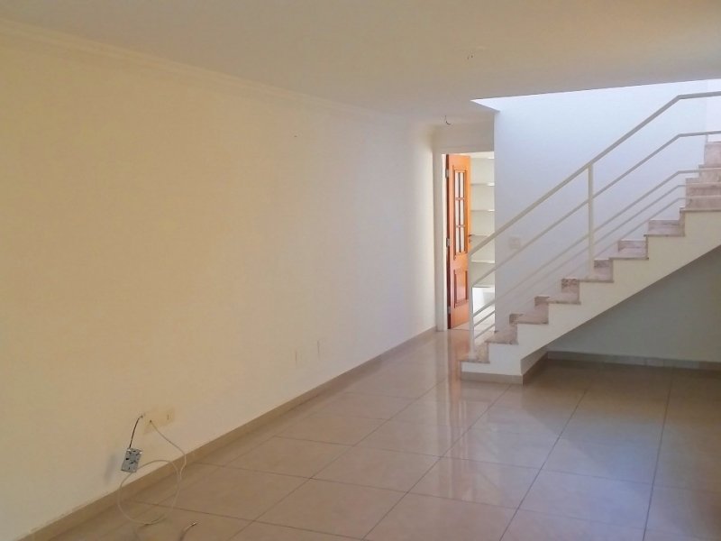 Casa à venda Jardim Trussardi com 140m² e 3 quartos por R$ 750.000 - 645954539-0480dacd-faeb-4f4c-985d-89f73efd015b.jpeg