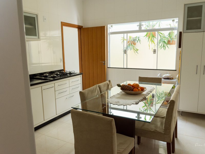 Casa à venda Loteamento do Valle 1 com 200m² e 3 quartos por R$ 700.000 - 874644295-5.jpg