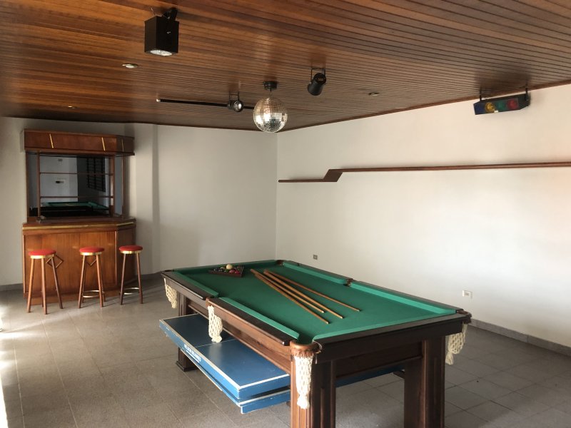 imóvel com 605m² - Jardim das Américas - Curitiba