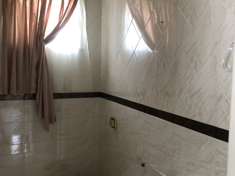 imóvel com 605m² - Jardim das Américas - Curitiba