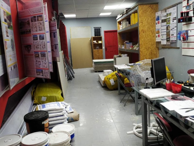 Comercial à venda Centro com 150m² e  quartos por R$ 50.000 - 1863419586-whatsapp-image-2019-09-14-at-13.jpeg