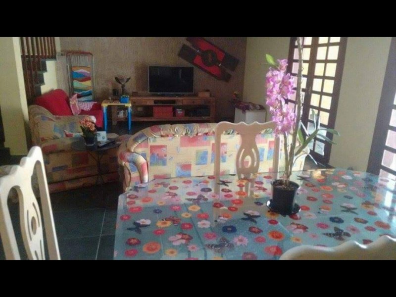 Casa à venda Jardim Palermo com 287m² e 4 quartos por R$ 800.000 - 1377635461-screenshot-20191025-192137-gallery.jpg