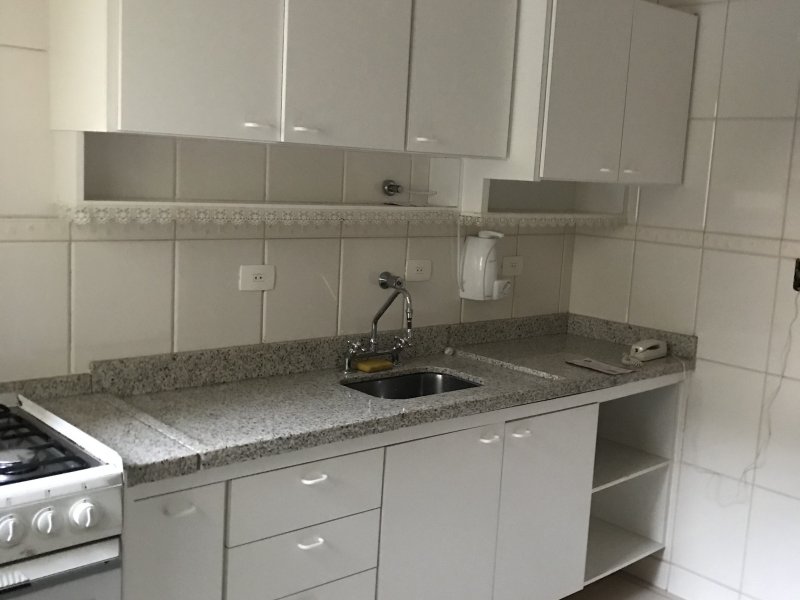 Apartamento à venda Alto da Lapa com 75m² e 3 quartos por R$ 520.000 - 1415393089-cozinha-1.jpg