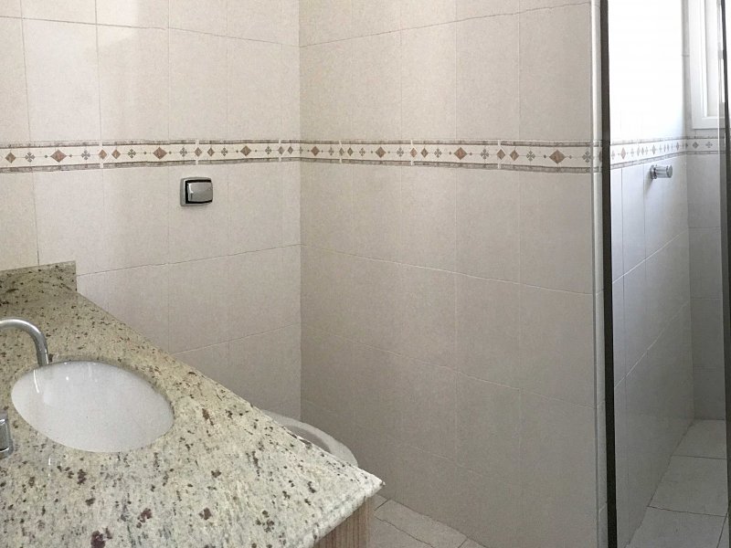 Casa à venda Vila Lageado com 180m² e 3 quartos por R$ 850.000 - 1330821621-casa-jaguare-banheiro-2.jpg