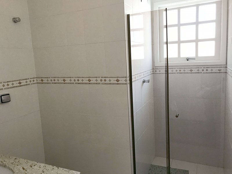 Casa à venda Vila Lageado com 180m² e 3 quartos por R$ 850.000 - 2079633166-casa-jaguare-banheiro-2b.jpg