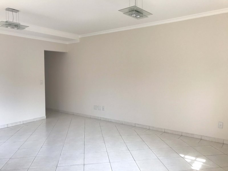Casa à venda Vila Lageado com 180m² e 3 quartos por R$ 850.000 - 609406455-casa-jaguare-sala2.jpg