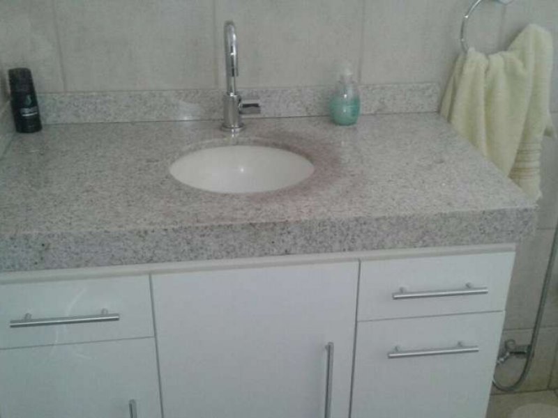 Apartamento à venda Vila Redentora com 102m² e 2 quartos por R$ 330.000 - 1888841095-banheirosocial1.jpg