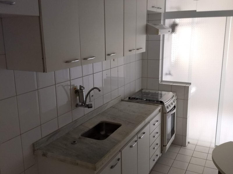 Apartamento à venda Vila Galvão com 64m² e 2 quartos por R$ 235.000 - 985987809-img-20180929-112540369-burst000-cover-top.jpg