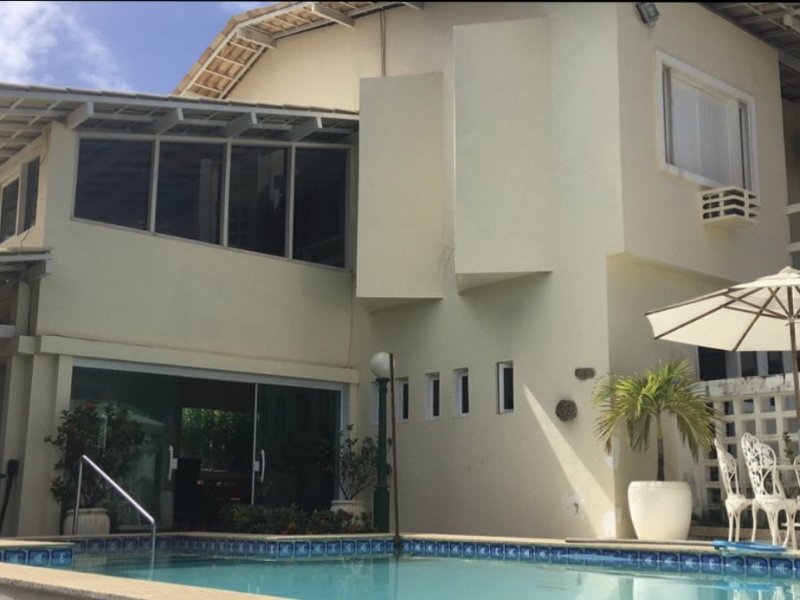 Casa para alugar Jaguaribe com 1160m² e 5 quartos por R$ 7.000 - 1712674382-407a5551-d971-4682-8dbd-8bc103cc7307.jpeg