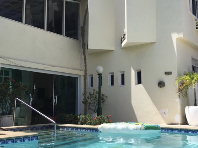 Casa para alugar Jaguaribe com 1160m² e 5 quartos por R$ 7.000 - 816972490-ad5dade8-6a54-4f28-9e86-f5bc67b52ba9.jpeg