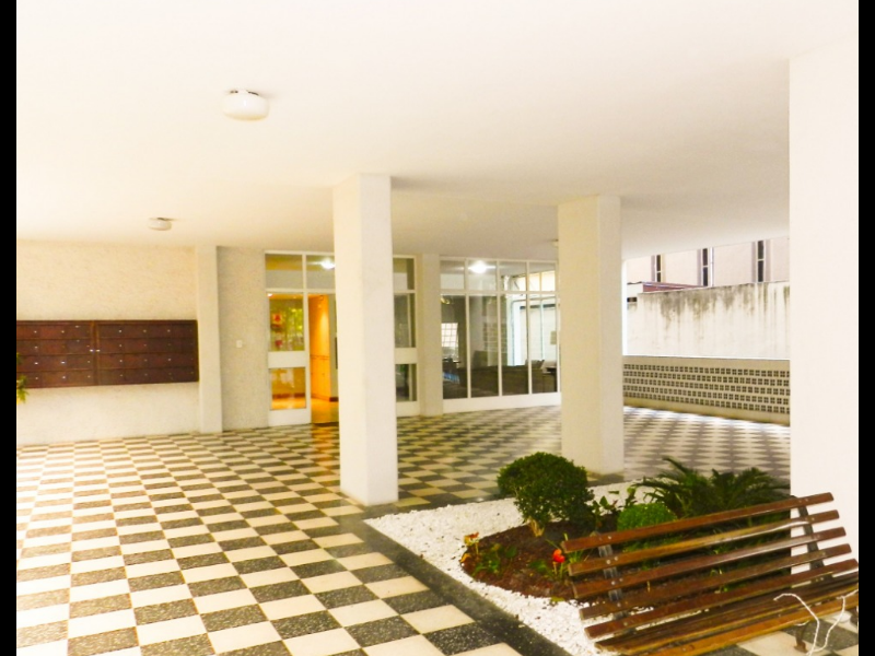 Apartamento à venda Moinhos de Vento com 110m² e 3 quartos por R$ 630.000 - 584009195-pilotis.png