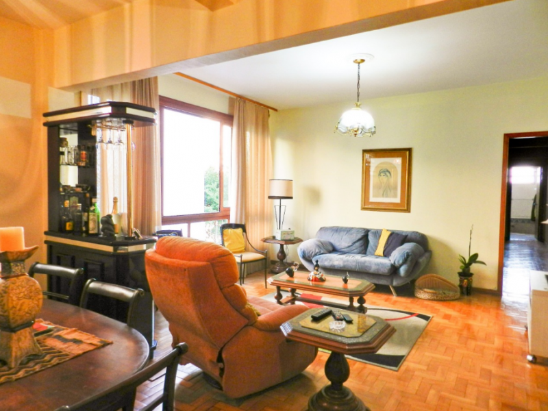 Apartamento à venda Moinhos de Vento com 110m² e 3 quartos por R$ 630.000 - 967302545-sala.png