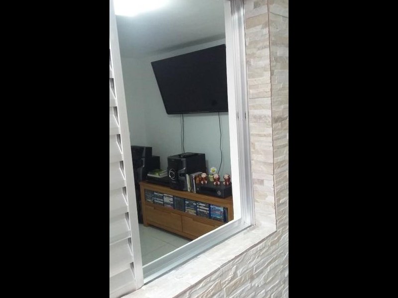 Casa à venda Jardim Piracuama com 68m² e 2 quartos por R$ 140.000 - 1990751680-09.jpg