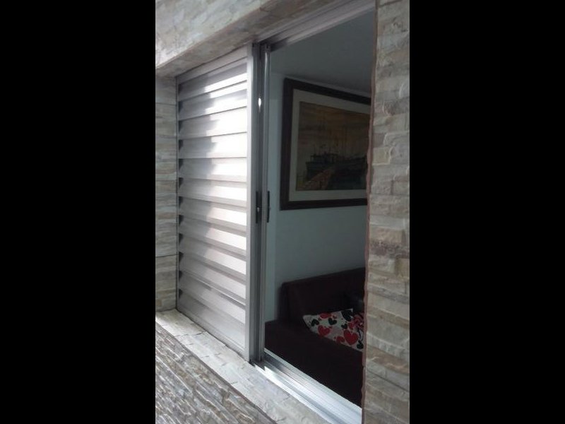 Casa à venda Jardim Piracuama com 68m² e 2 quartos por R$ 140.000 - 792011839-07.jpg