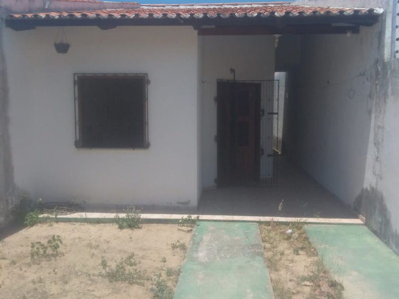 Casa à venda Centro com 80m² e 2 quartos por R$ 85.000 - 1144662916-90531698-ee64-4a80-8139-3d2c64bdb86f.jpeg