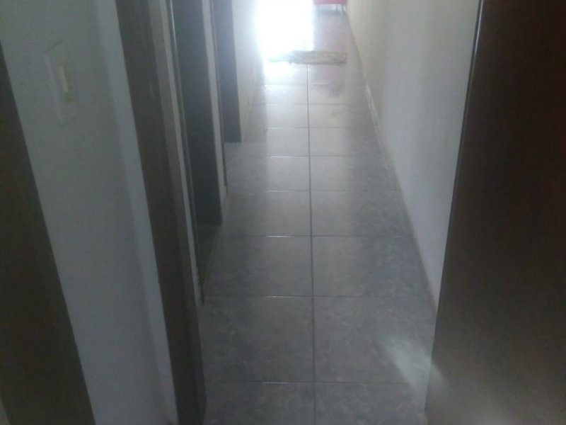 Casa à venda Centro com 80m² e 2 quartos por R$ 85.000 - 1533599089-63474a4f-6524-45ac-bf11-b96a5a05fd13.jpeg