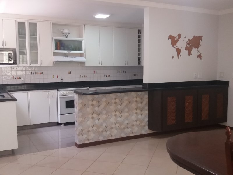 Casa à venda Centro com 260m² e 5 quartos por R$ 960.000 - 1731368604-20191026-111954.jpg